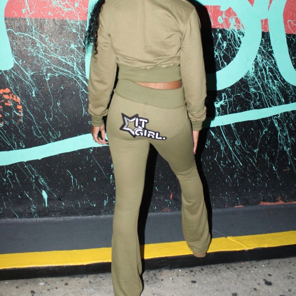 It Girl Pants